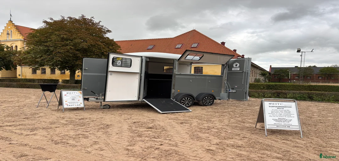 Galleribild {{count}}