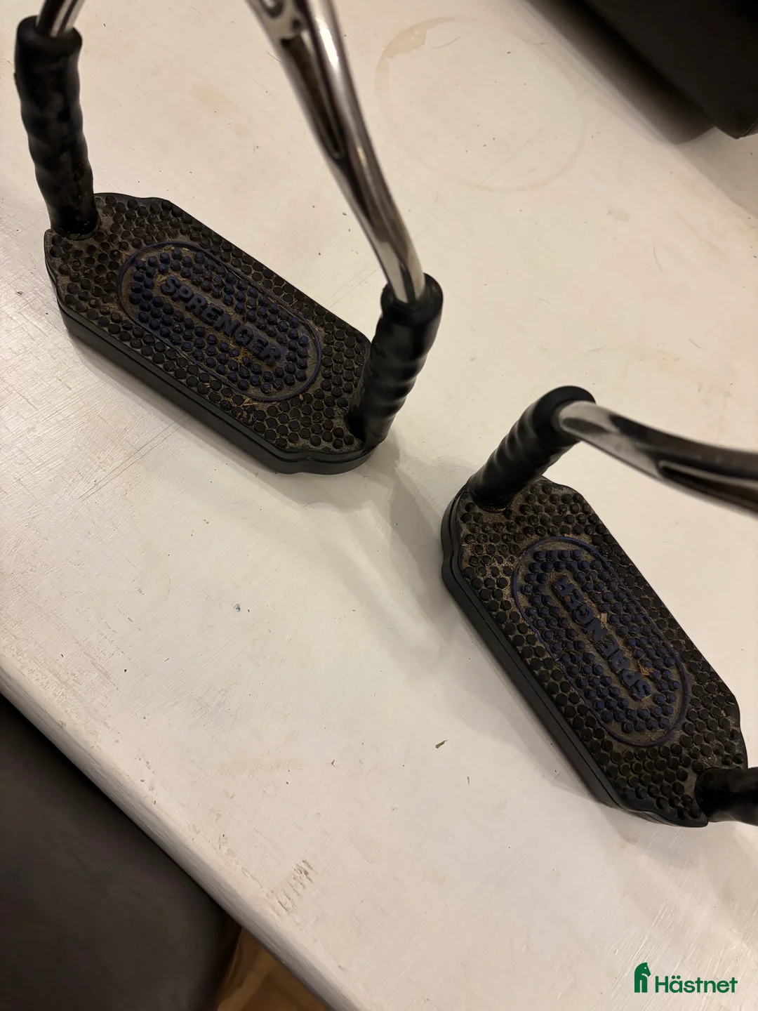 Stigbyglar hästutrustning till salu: Sprenger bow balance  - Annons 4