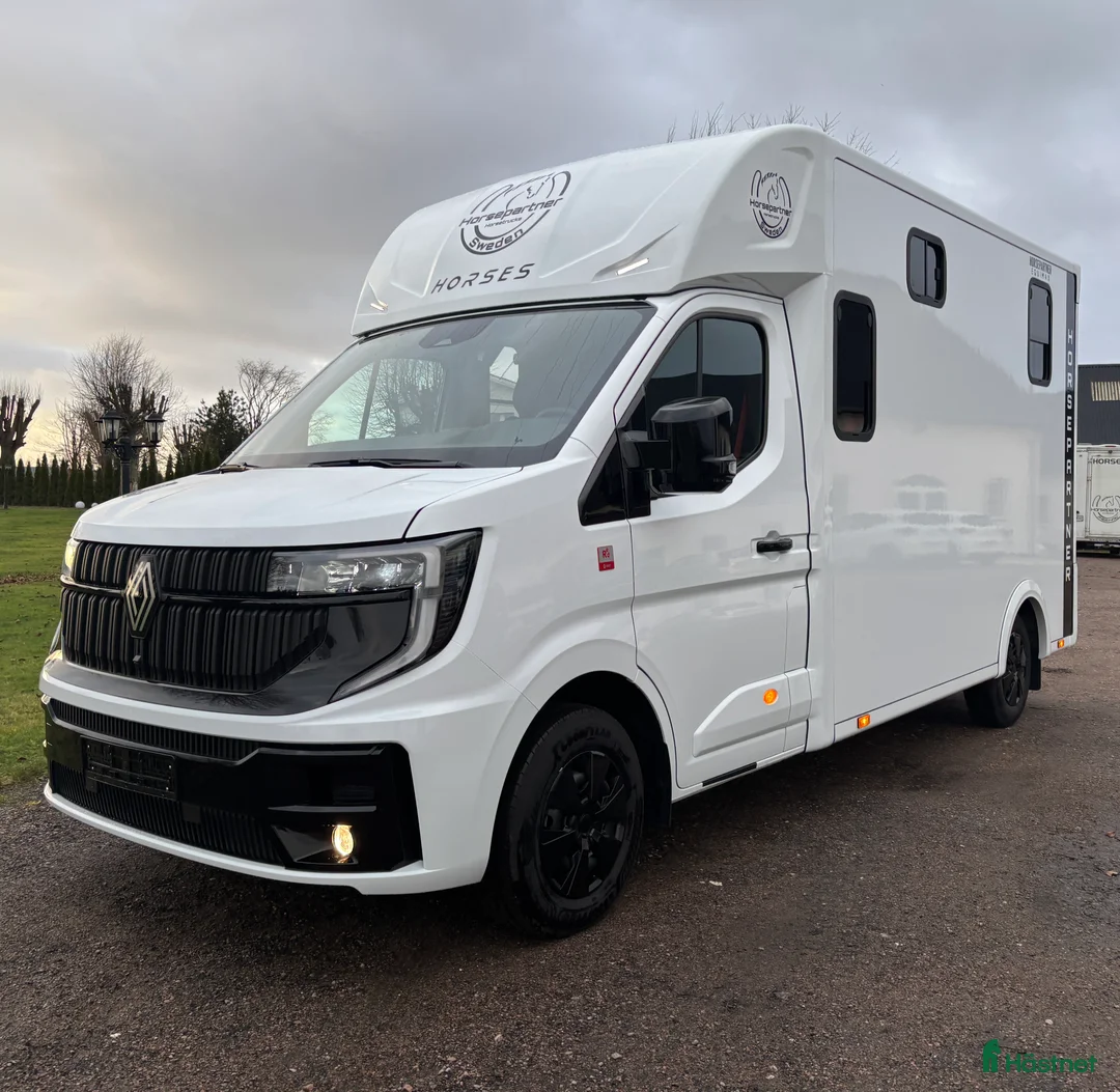 Hästlastbilar  fordon & transport till salu: Horsepartner EQUIMAX -5sits - Automat - Hästbil i Laholm - Annons 7