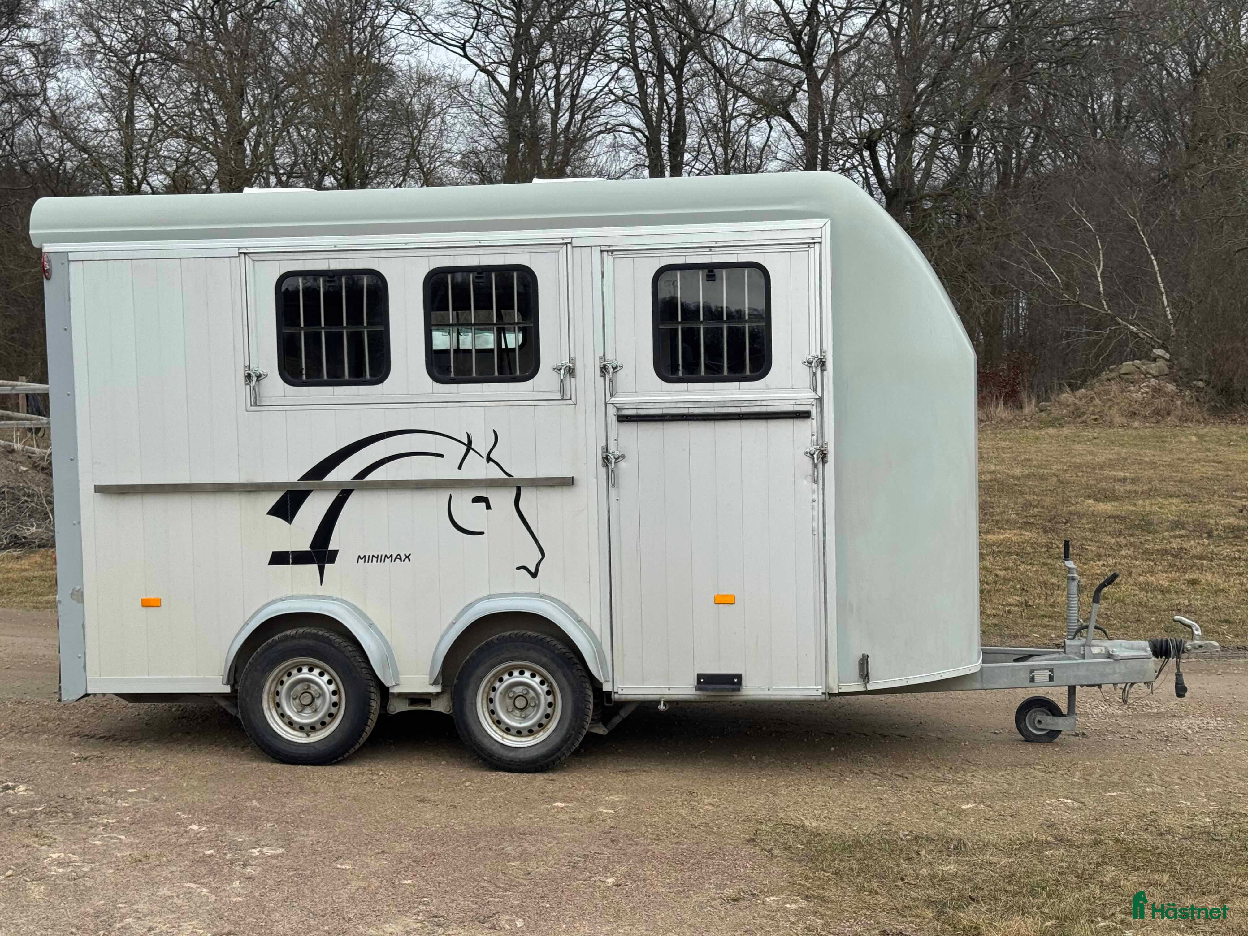 Hästtransporter  fordon & transport till salu: Topputrustat tävlingssläp Minimax/Maxi 3 - Annons 1