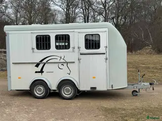 Hästtransporter fordon & transport till salu: Topputrustat tävlingssläp Minimax/Maxi 3 - Annons 1