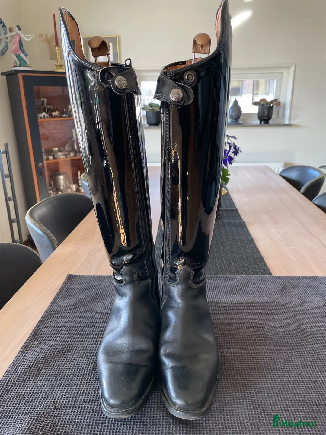Ridstövlar ryttarutrustning till salu: Säljer mina fina Königs Dressyr stövlar  - Annons 3