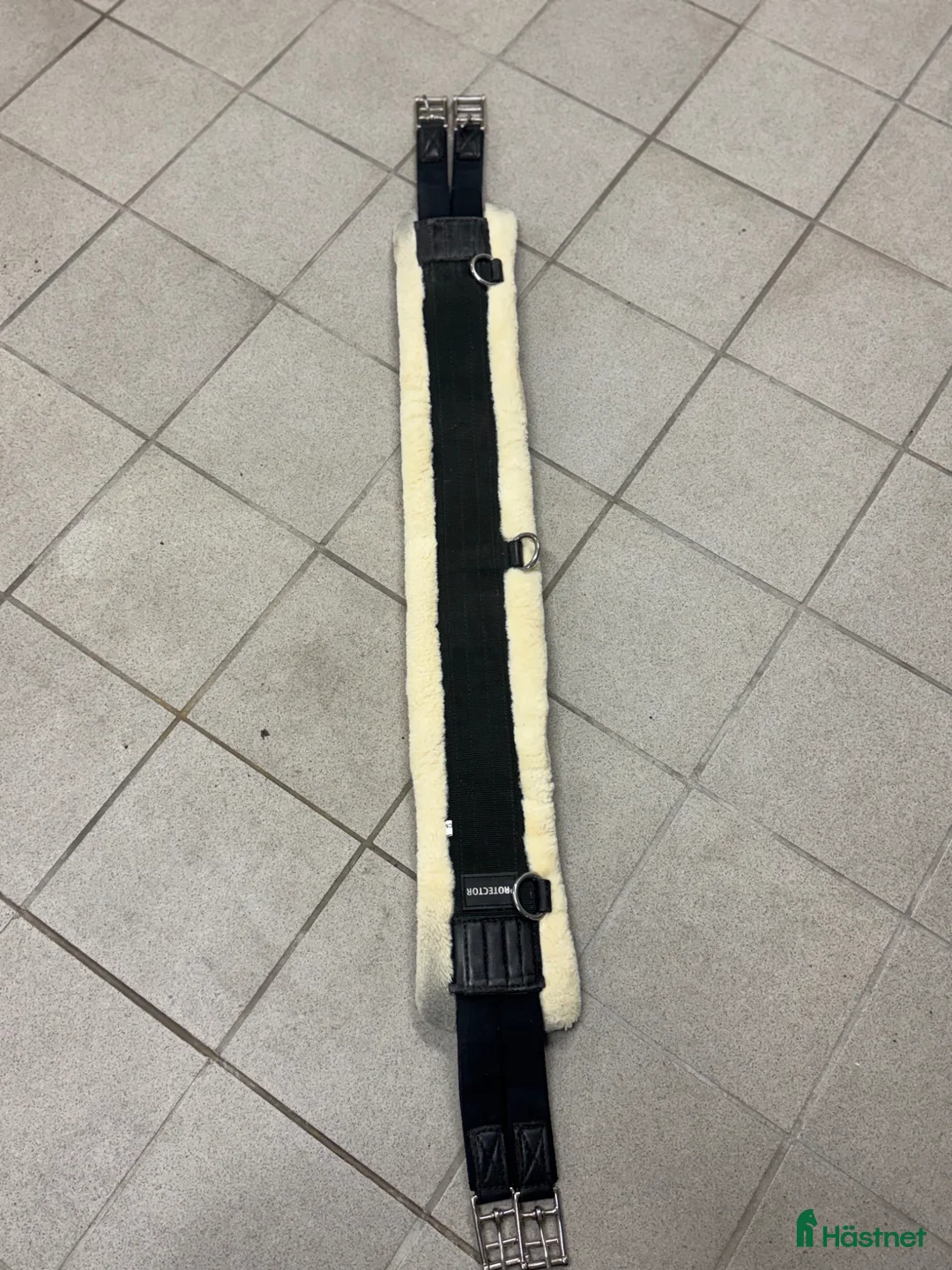 Sadeltillbehör hästutrustning till salu: Sadelgjord  - Annons 1