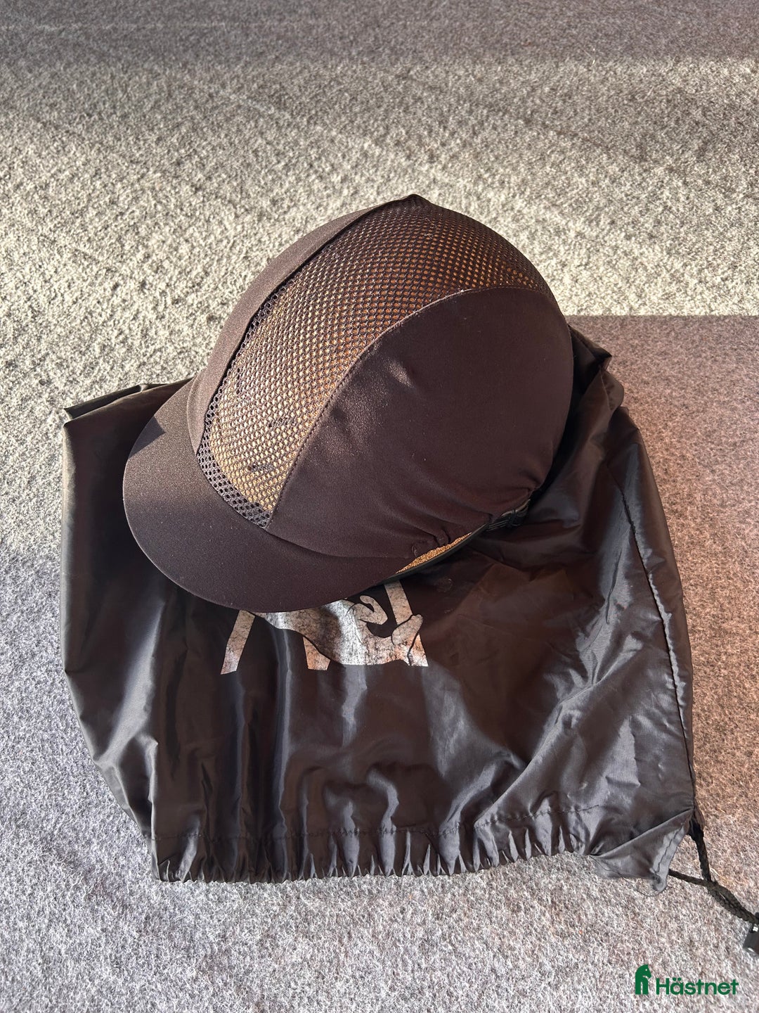 Hjälmar ryttarutrustning till salu: Charles Owen terränghjälm i Åstorp - Annons 5