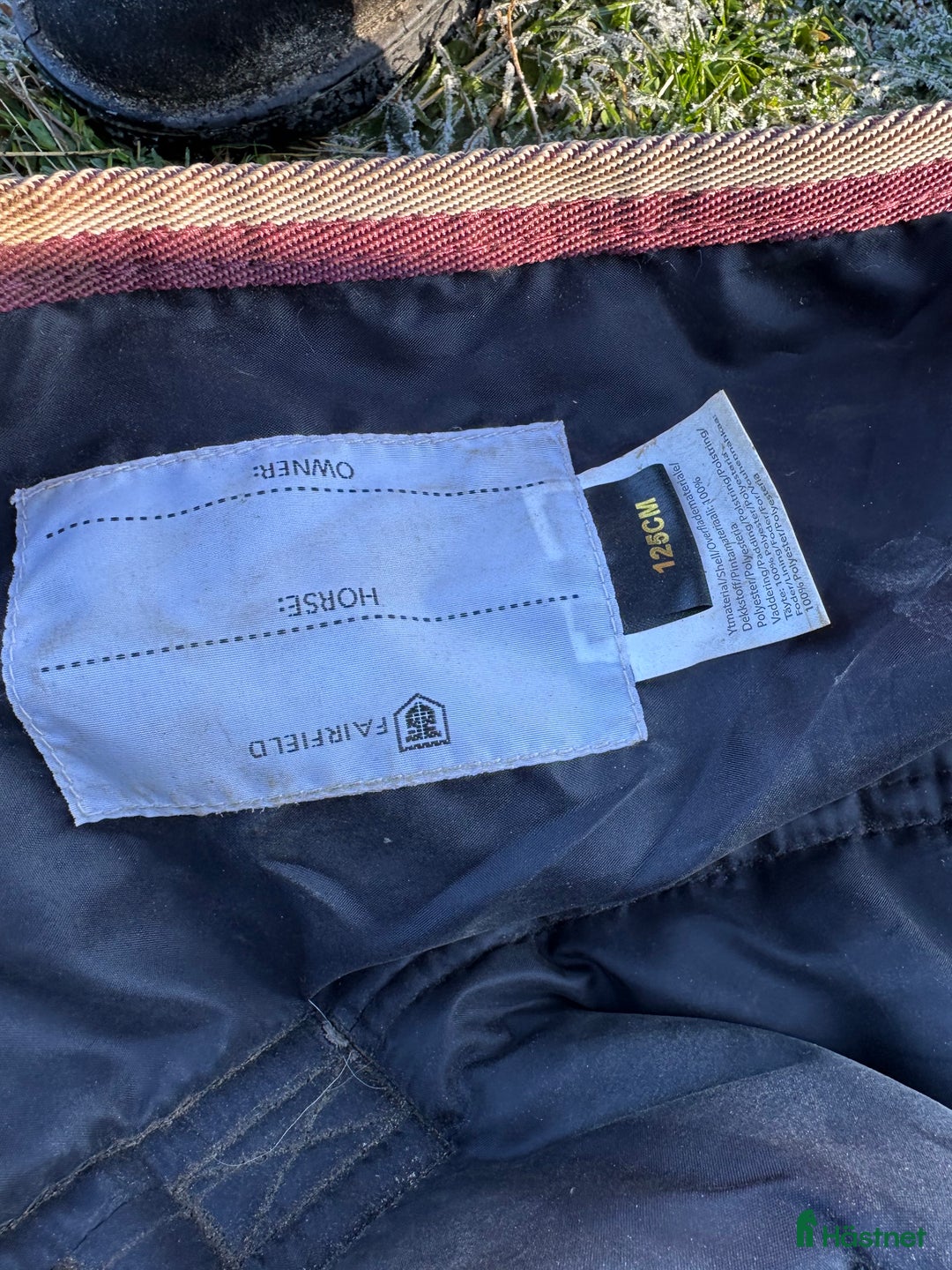 Täcken hästutrustning till salu: Vintertäcke 300g med hals stl 125 i Kumla - Annons 3