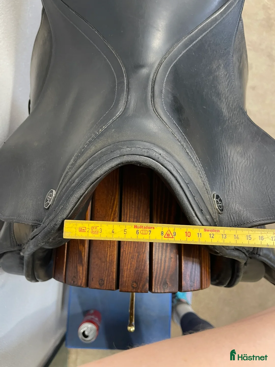 Sadlar hästutrustning till salu: Svart Kieffer Aachen Eventing sadel 17 i Staffanstorp - Annons 7