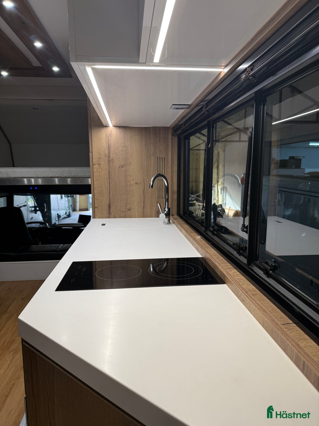 Hästlastbilar  fordon & transport till salu: Exklusiv 6-hästars Scania hästlastbil Horsepartner i Laholm - Annons 23