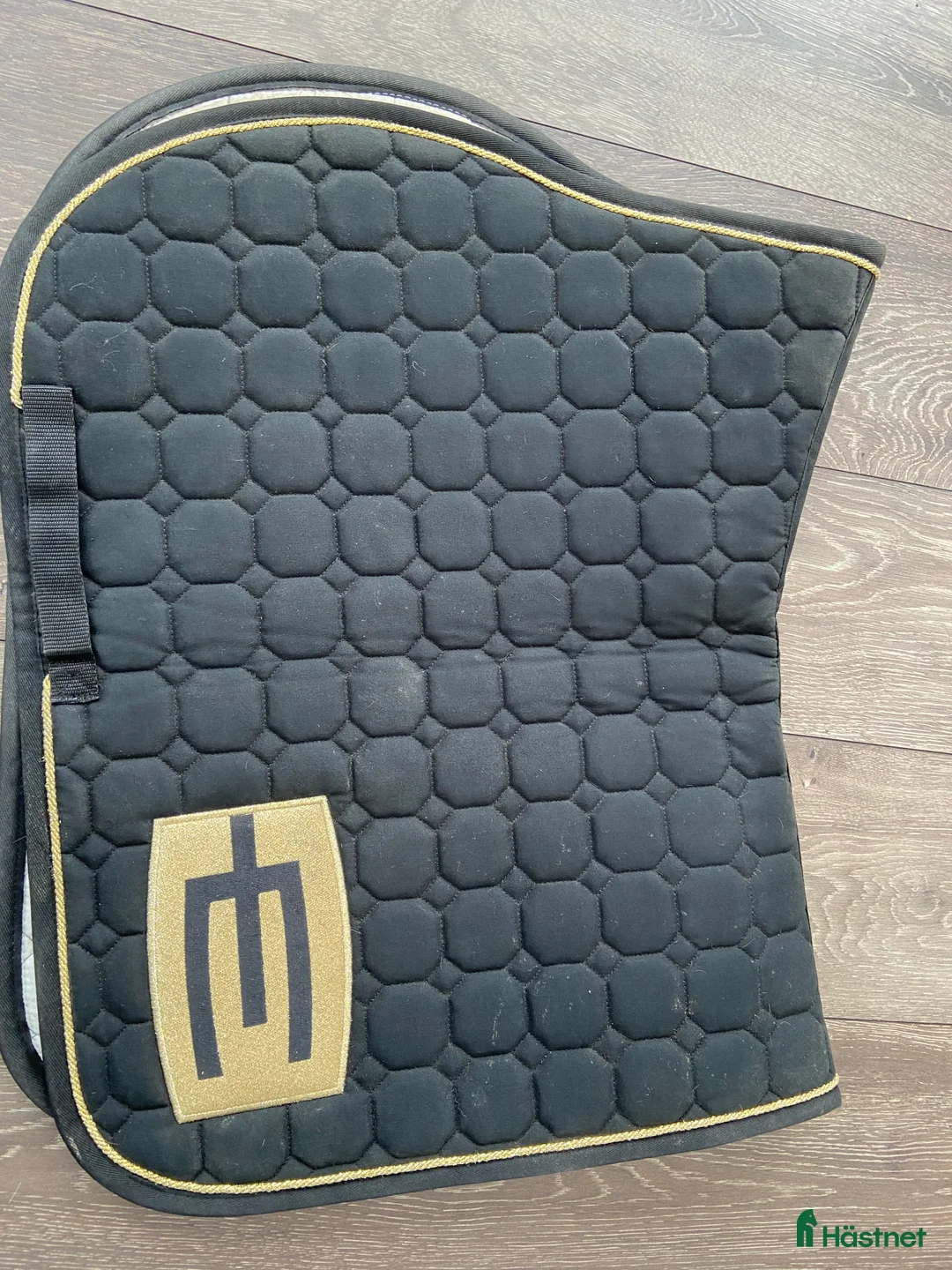 Schabrak & Vojlockar hästutrustning till salu: Fint schabrak - Annons 1