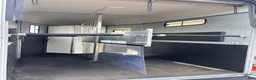Hästtransporter  fordon & transport till salu: Sadelkammare & Fronturlastning  - Annons 4