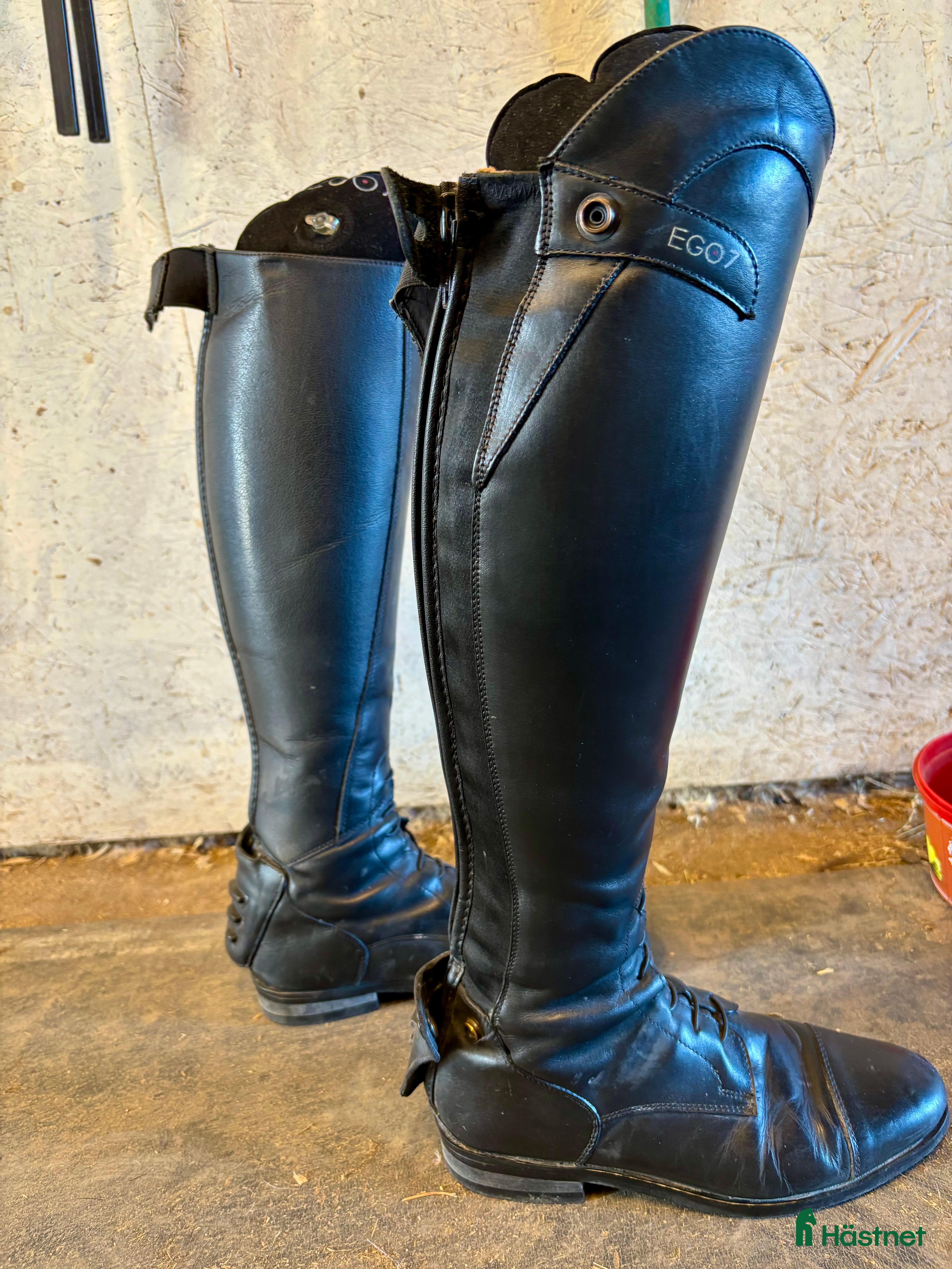 Ridstövlar ryttarutrustning till salu: Svarta ego7 stövlar i Söderköping - Annons 14