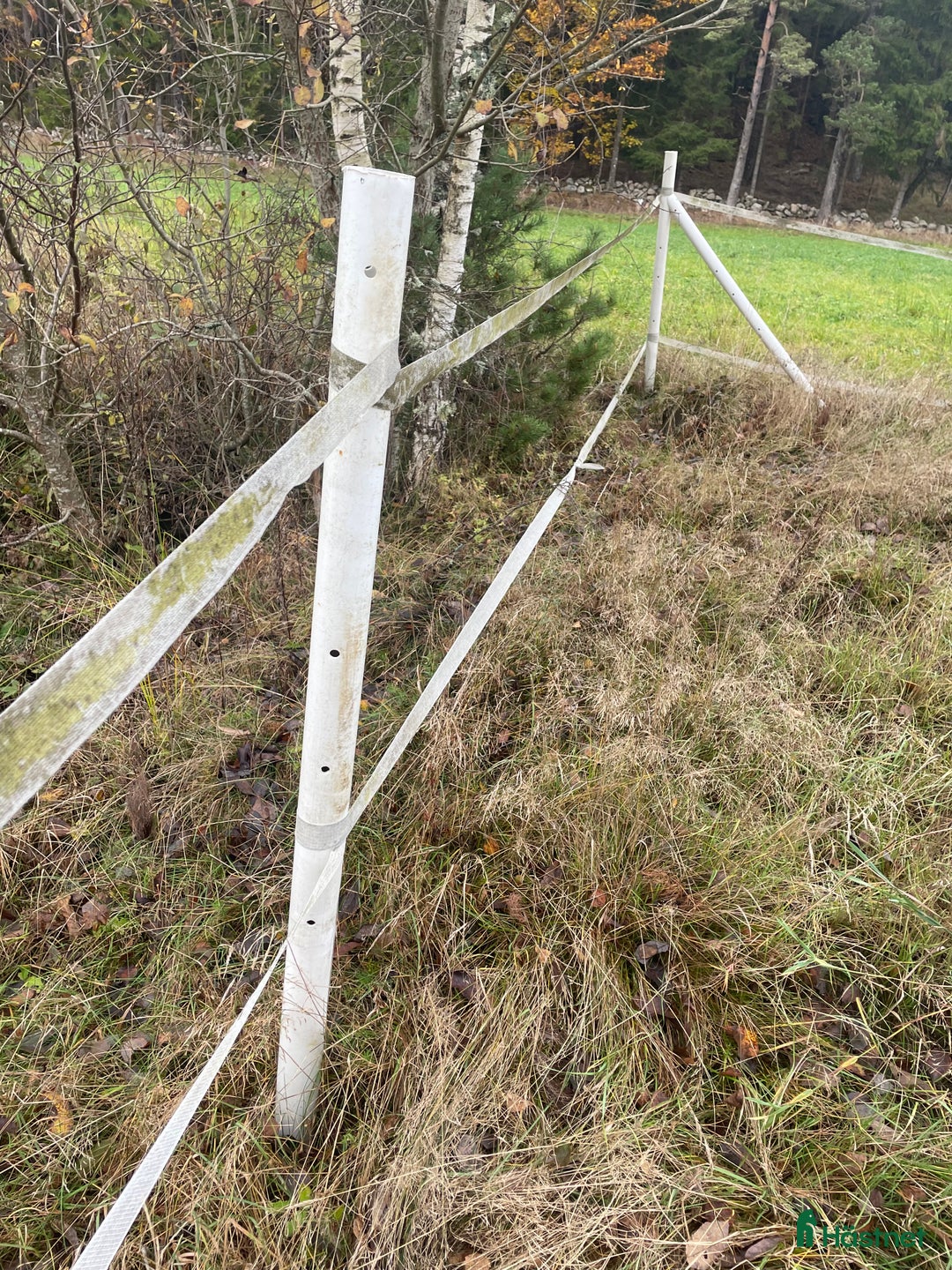 Stallinredning, stängsel & gård övrig utrustning till salu: Stängselstolpar Equisafe 180cm + elband + tråd mm i Svenshögen - Annons 2