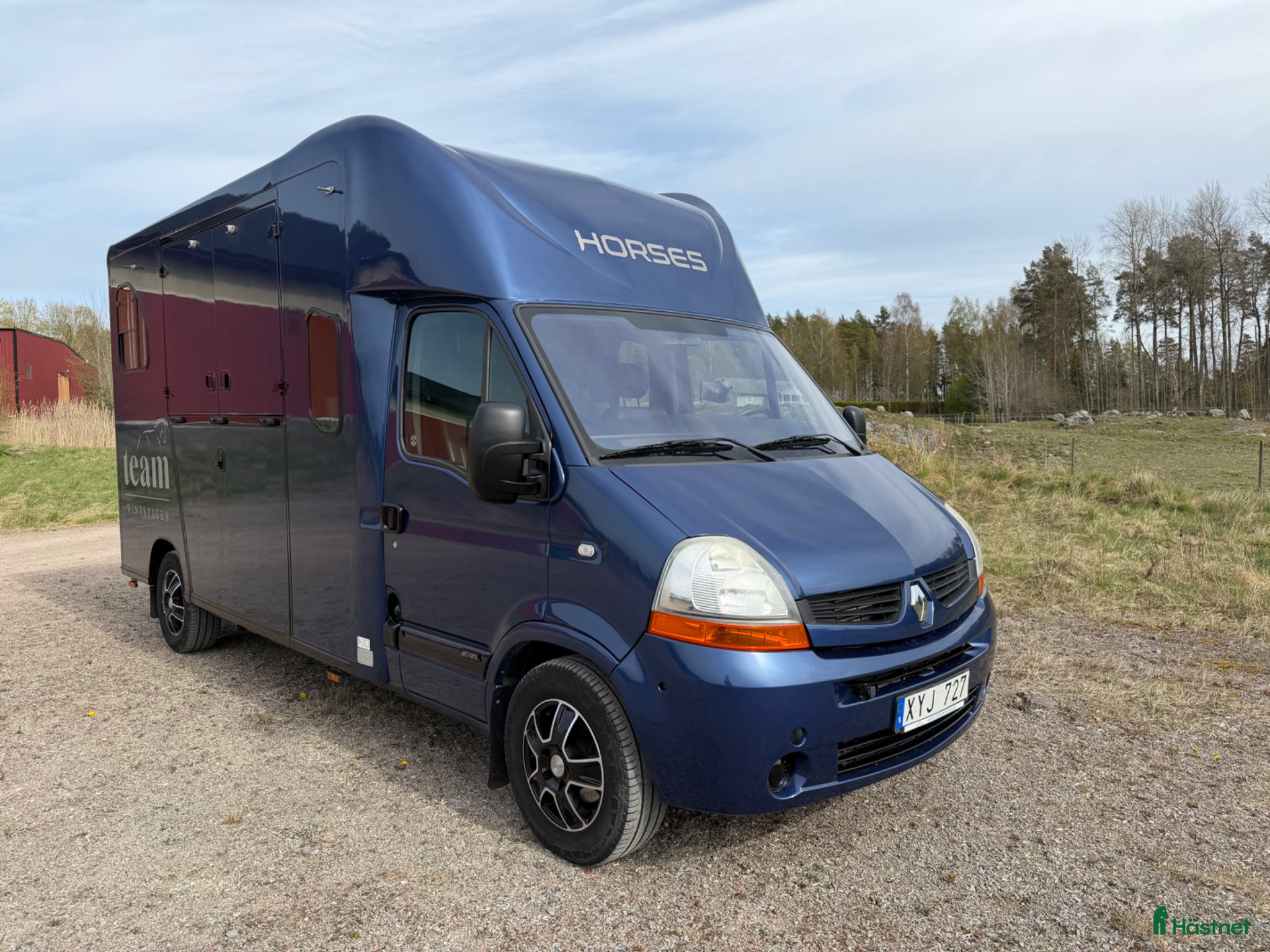 Hästlastbilar  fordon & transport till salu: Theault Morpheo 5sits hästlastbil - Annons 1