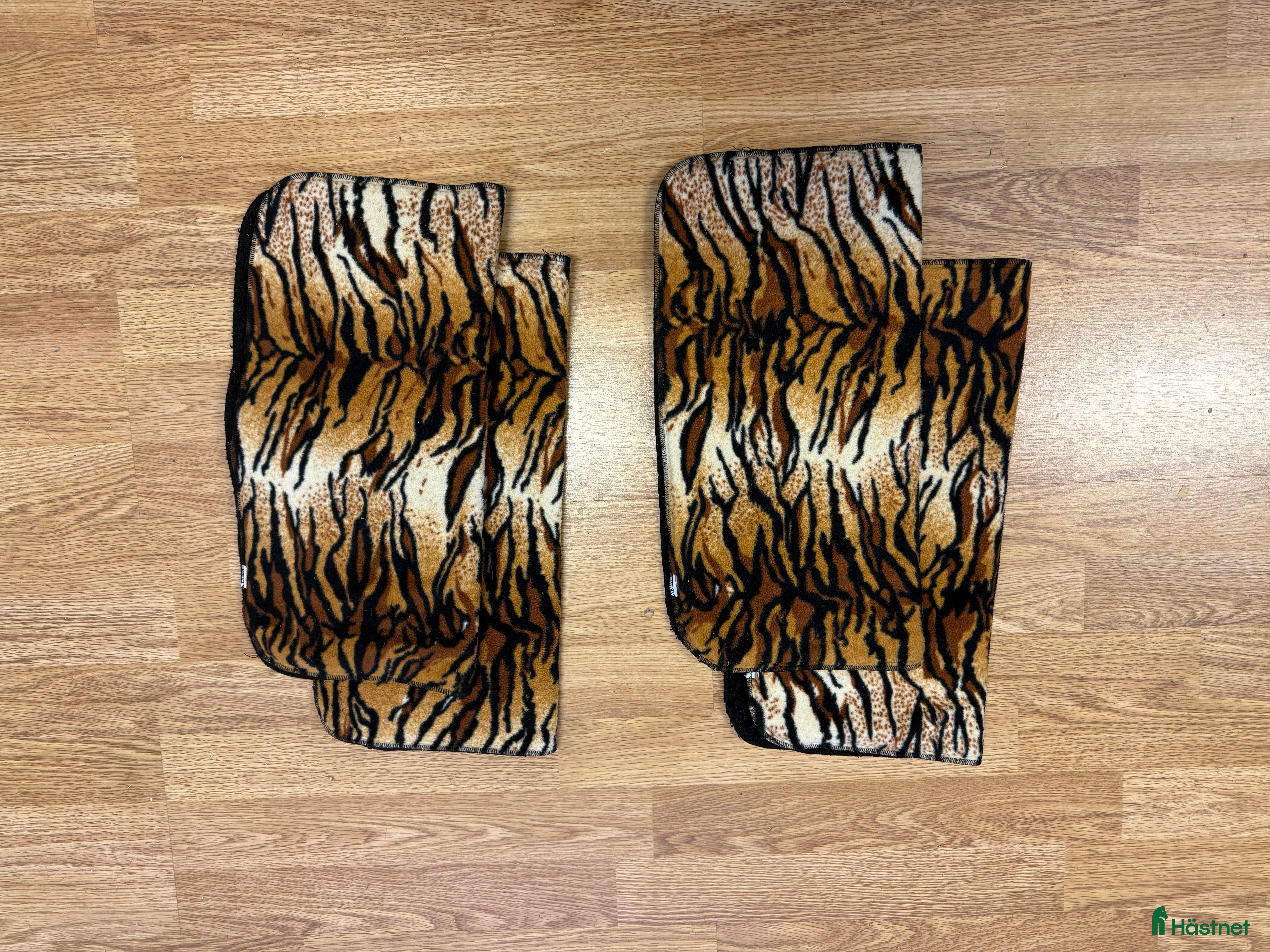 Benskydd hästutrustning till salu: Paddar från Mias  i Vendelsö - Annons 22