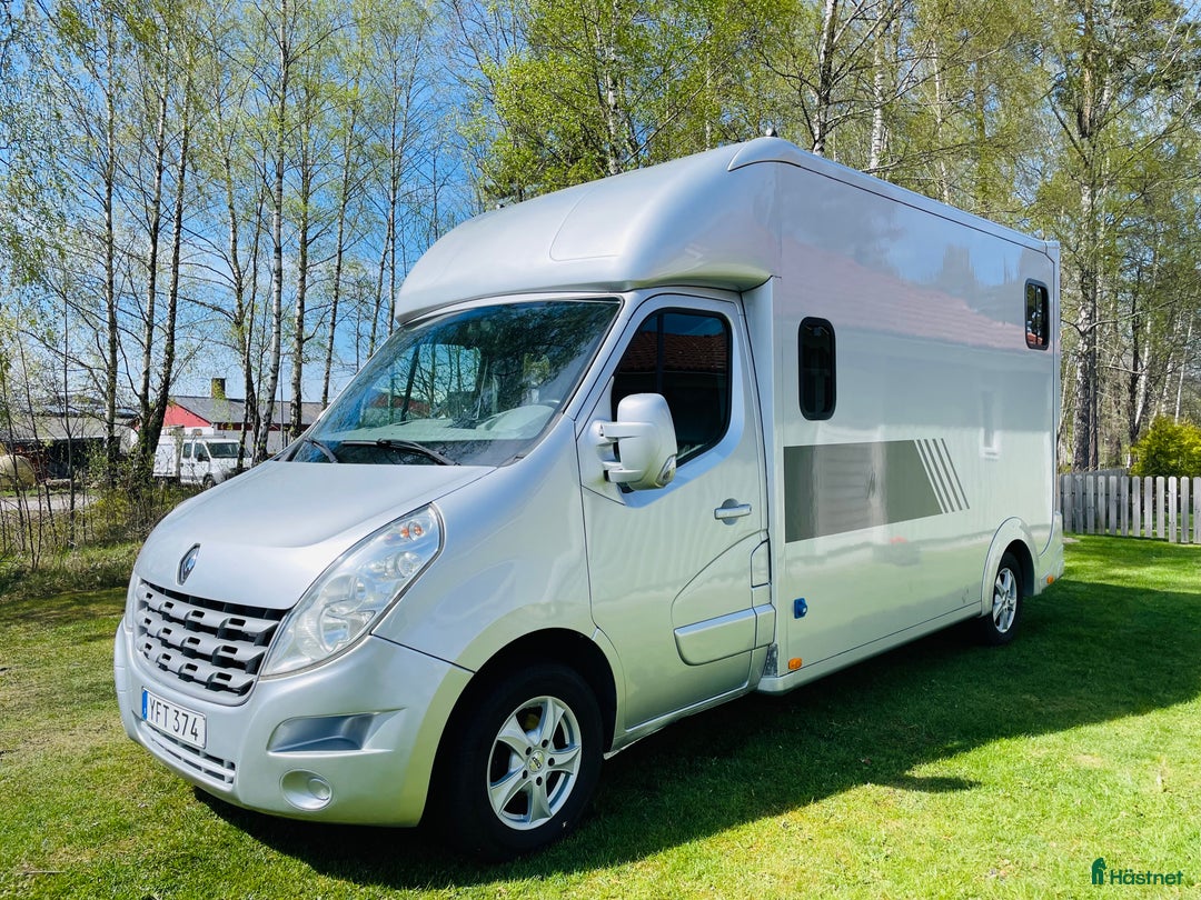 Hästlastbilar  fordon & transport till salu: Hästlastbil B-Kort Renault Master 3.5 T i Lenhovda - Annons 3