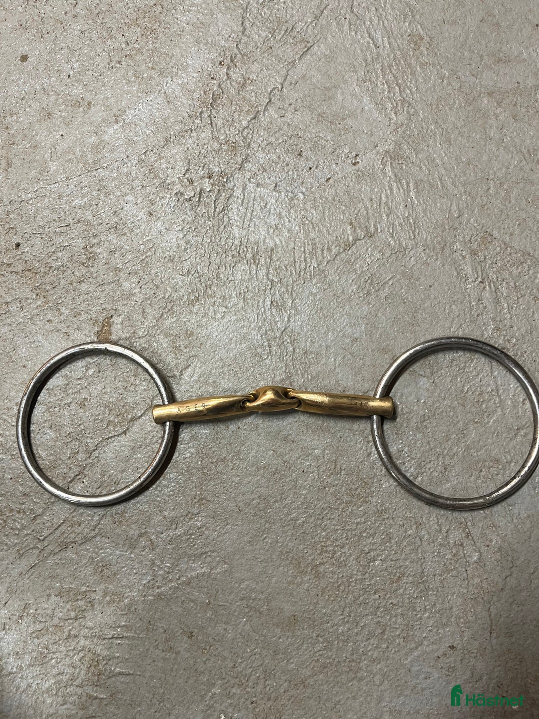 Bett hästutrustning till salu: Fager Annika i Höör - Annons 1