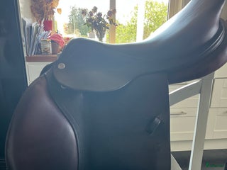 Sadlar hästutrustning till salu: Hoppsadel: CWD SE02, 17,5” i Ransta - Annons 7