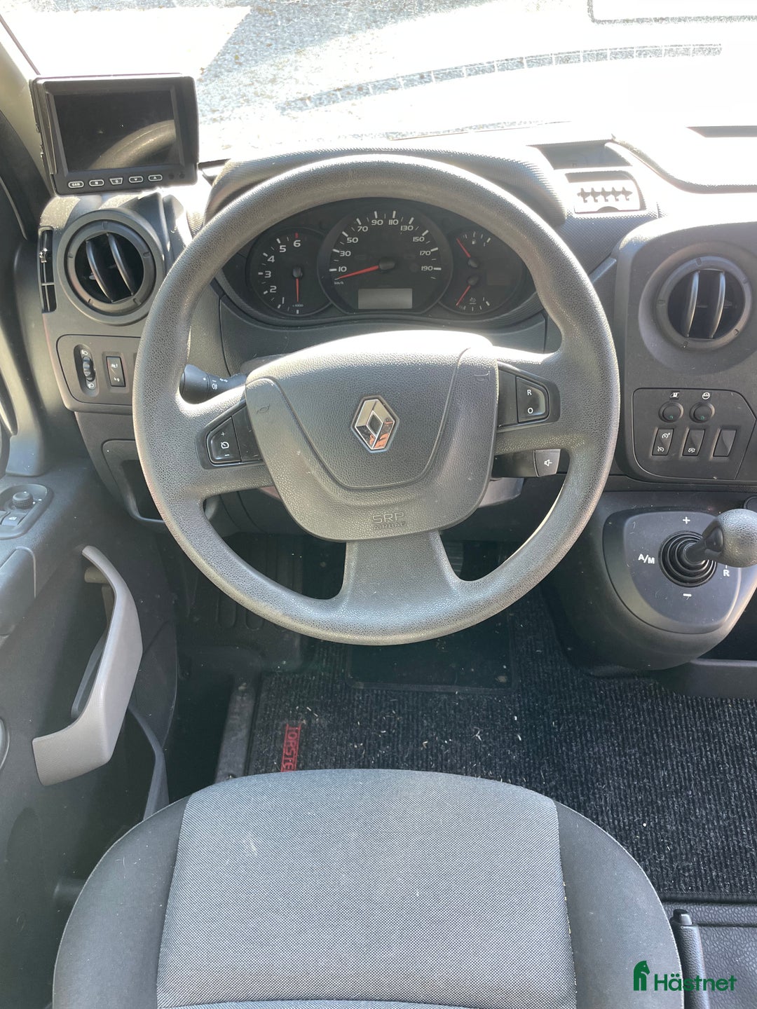 Hästlastbilar  fordon & transport till salu: Hästlastbil Theault låga mil billig skatt stuteri  i Flyinge - Annons 14