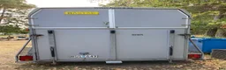 Hästtransporter  fordon & transport till salu: Rymlig hästtransport  - Annons 1