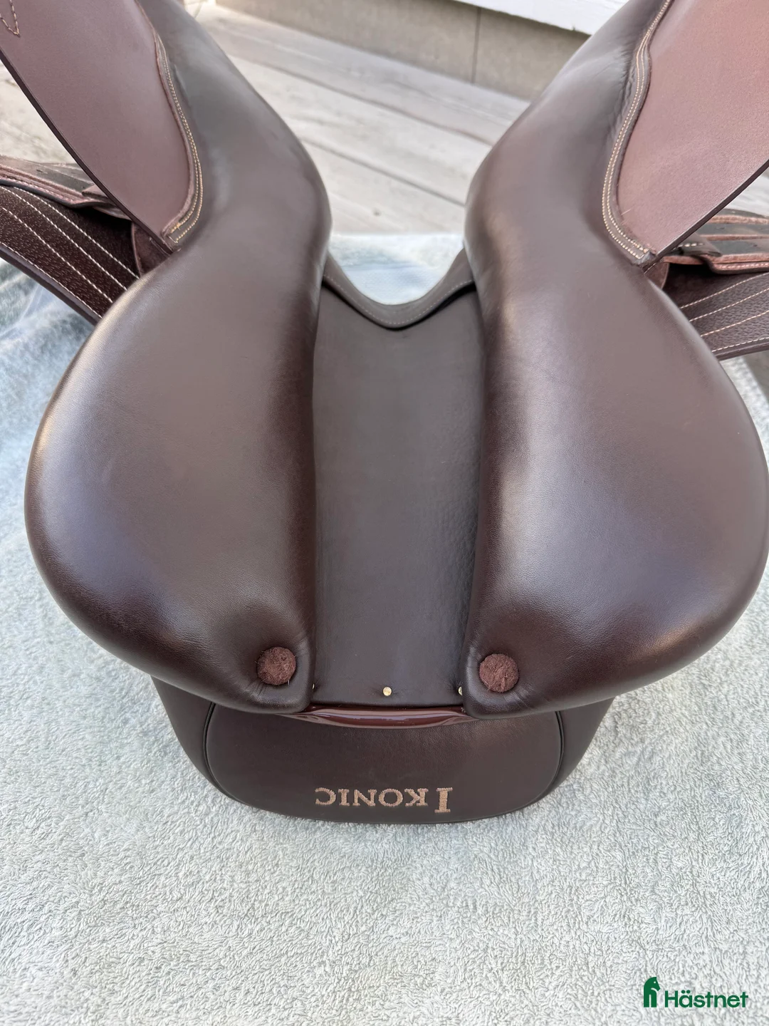 Sadlar hästutrustning till salu: Ikonic Evolution hoppsadel i Täby - Annons 6