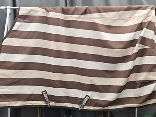 Täcken hästutrustning till salu: Stalltäcke, 155 cm, Horseware Rambo i Gällivare - Annons 1