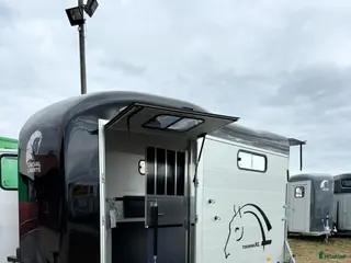 Hästtransporter fordon & transport till salu: Cheval Touring country XL! 2024 - Annons 15