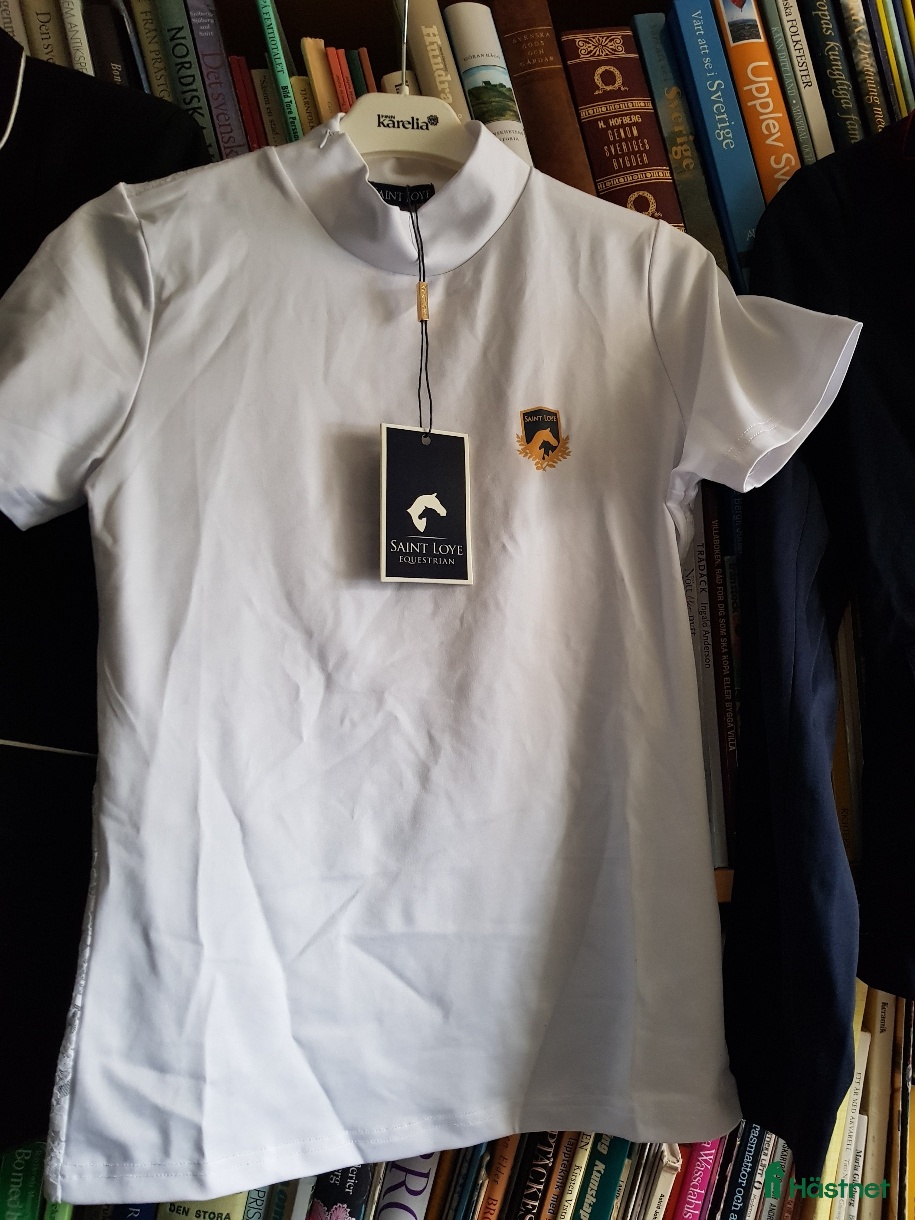 Övrigt Ridkläder ryttarutrustning till salu: Tävlingstopp/ridtopp S (M) i Söråker - Annons 11