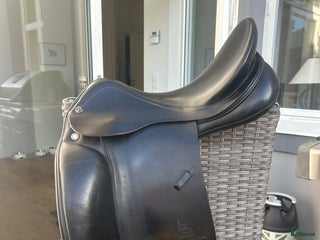 Sadlar hästutrustning till salu: Prestige Modena 17/34 i Klippan - Annons 1