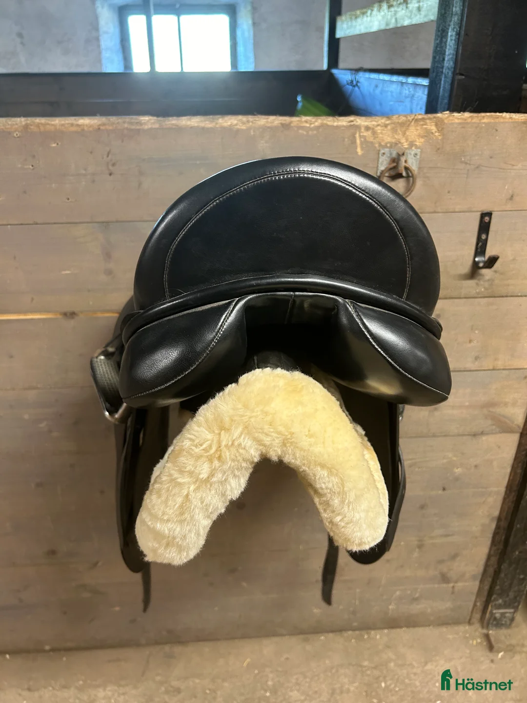 Sadlar hästutrustning till salu: Fin dressyrsadel - Annons 5