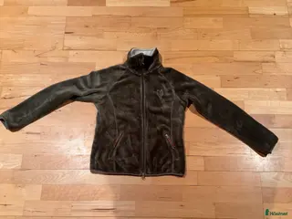 Övrigt Ridkläder ryttarutrustning till salu: Softpilejacka i Sätila - Annons 4