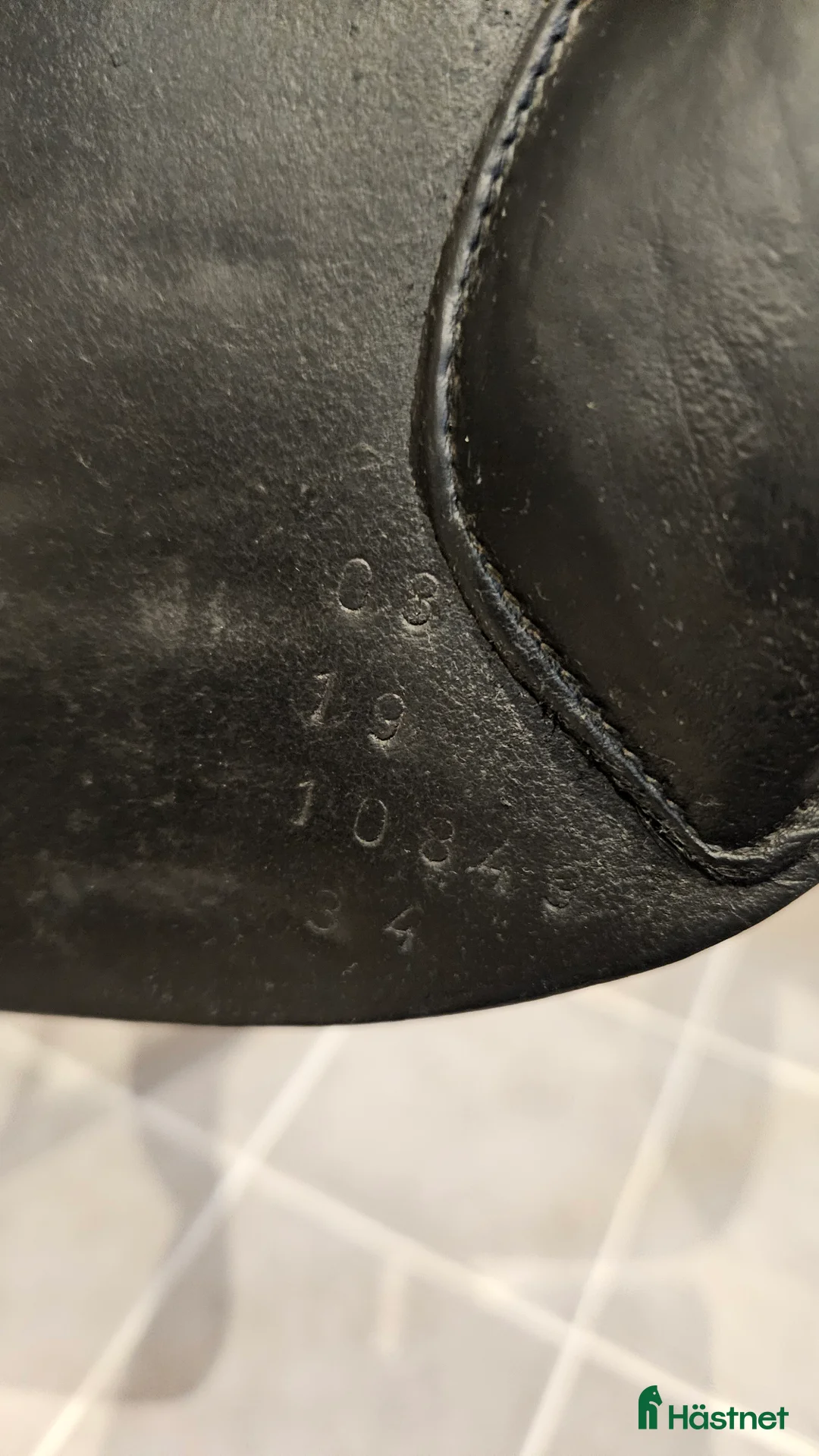 Sadlar hästutrustning till salu: Hoppsadel 16"34 Morris & Nolan - Annons 4