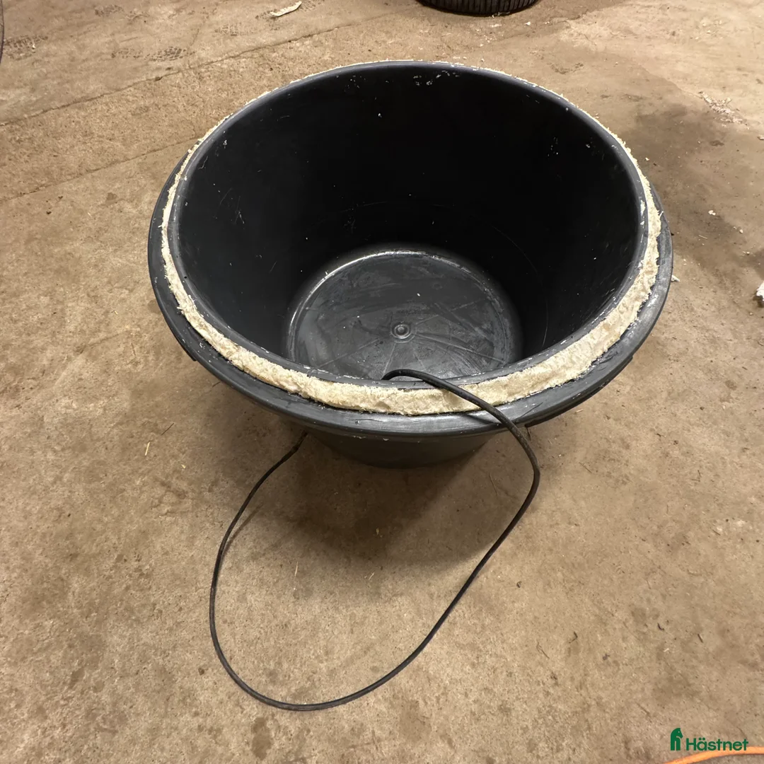 Stallinredning, stängsel & gård övrig utrustning till salu: 65L Värmebalja/Thermobar för Vinterbruk! i Norrköping - Annons 2