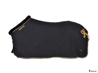 Täcken hästutrustning till salu: Hansbo Fleecetäcke Marinblå storlek 165cm julklapp i Hanaskog - Annons 1