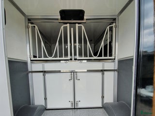 Hästtransporter fordon & transport till salu: latex/gummi-gummi avjämningsmassa i Stockholm - Annons 13