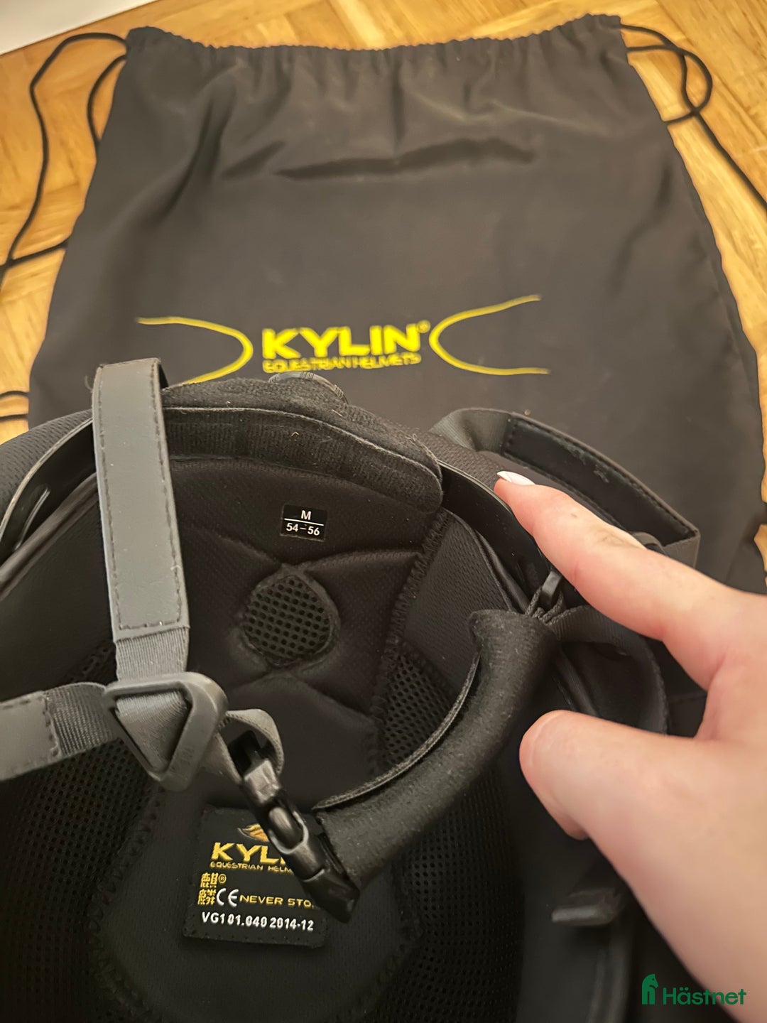 Hjälmar ryttarutrustning till salu: Kylin hjälm i Växjö - Annons 5