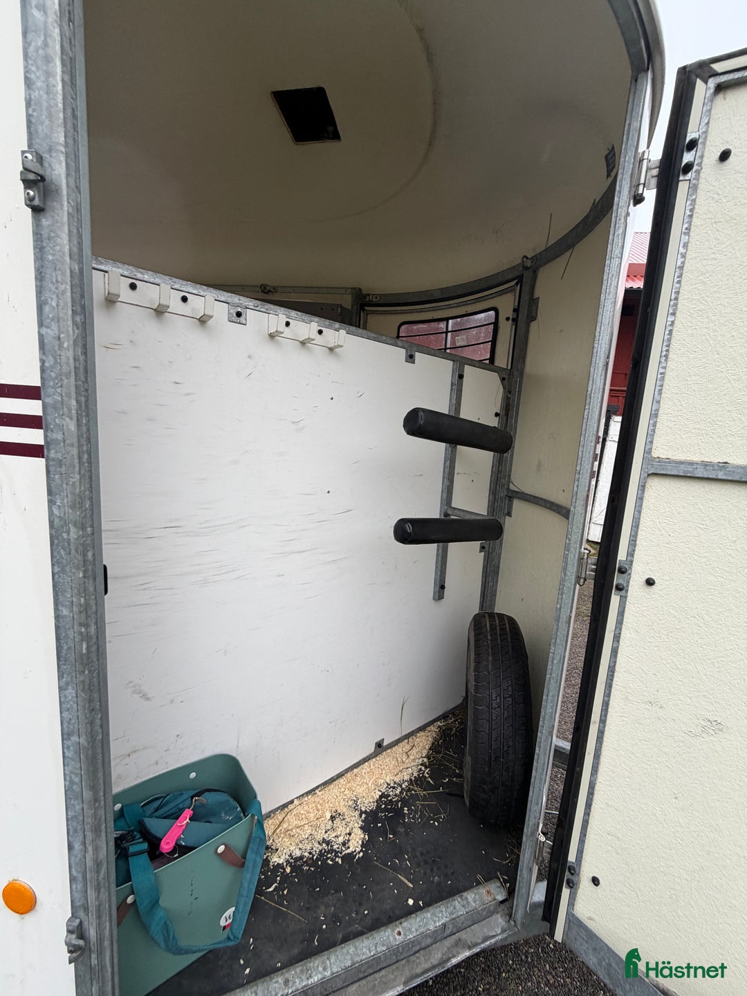 Hästtransporter  fordon & transport till salu: Fautras Oblic+2 i Mariefred - Annons 3