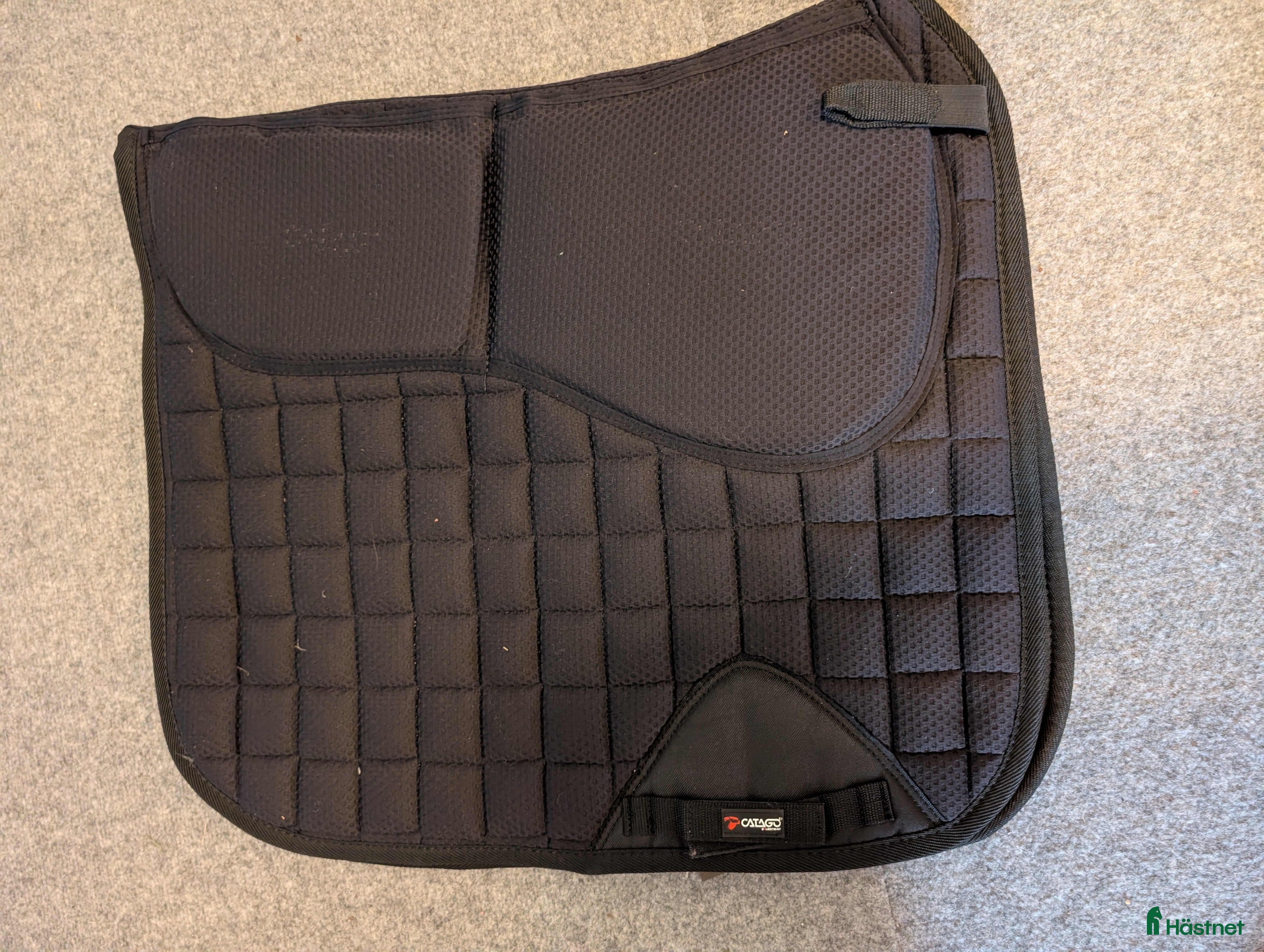 Schabrak &amp; Vojlockar hästutrustning till salu: Catago firtec korrigeringsschabrak i Nyköping - Annons 17