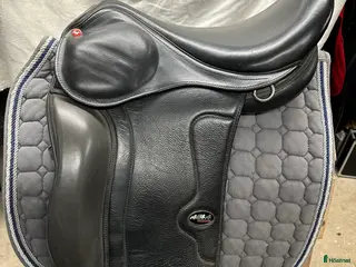 Sadlar hästutrustning Karlslund S i fint skick - Annons 21