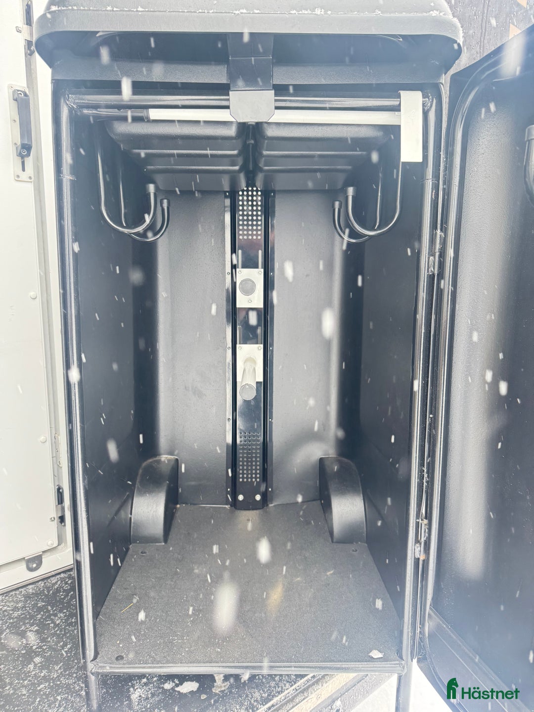 Övrig utrustning övrig utrustning till salu: Sadelskåp i Täby - Annons 2