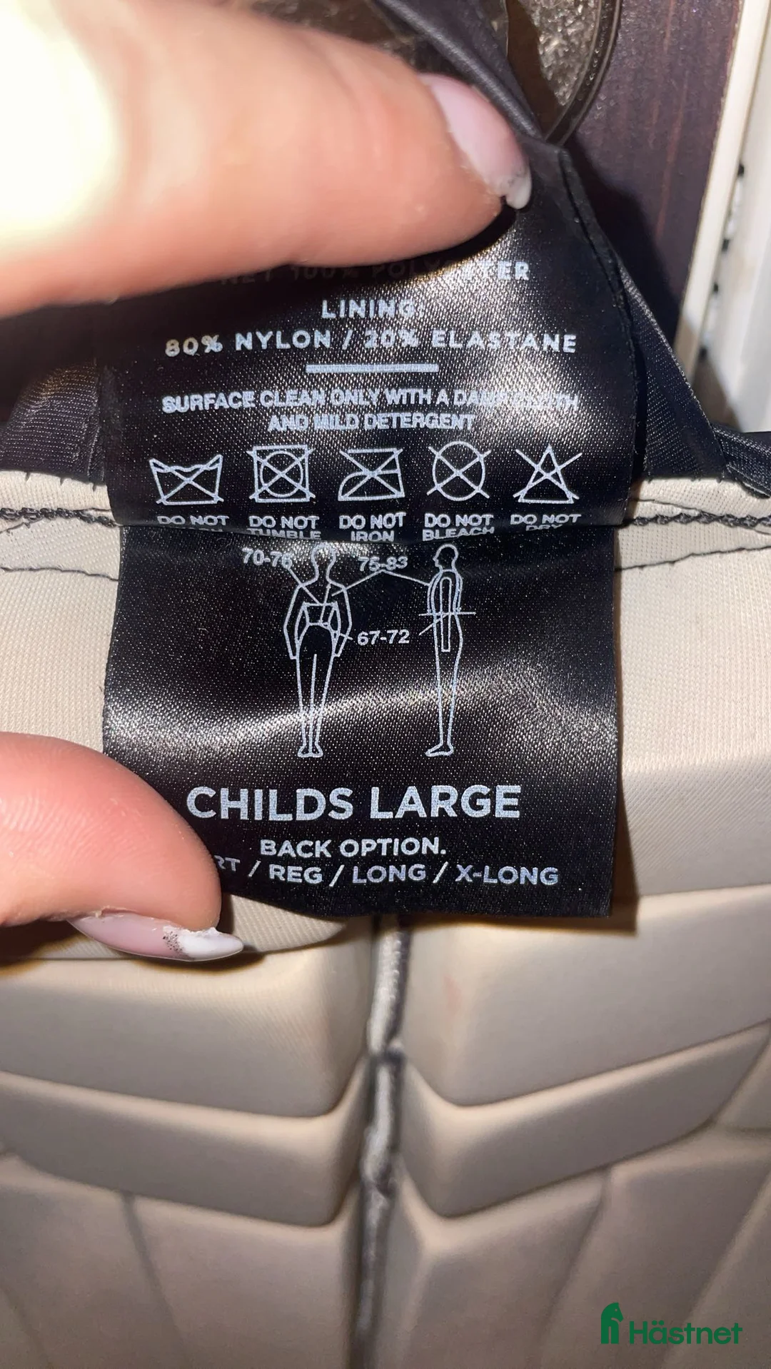 Säkerhetsvästar ryttarutrustning till salu: Race safe säkerhetsväst  i Jönköping - Annons 3