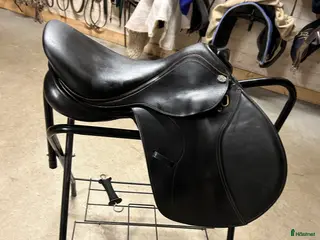 Sadlar hästutrustning Lippo, Stubben, Piab - Annons 2