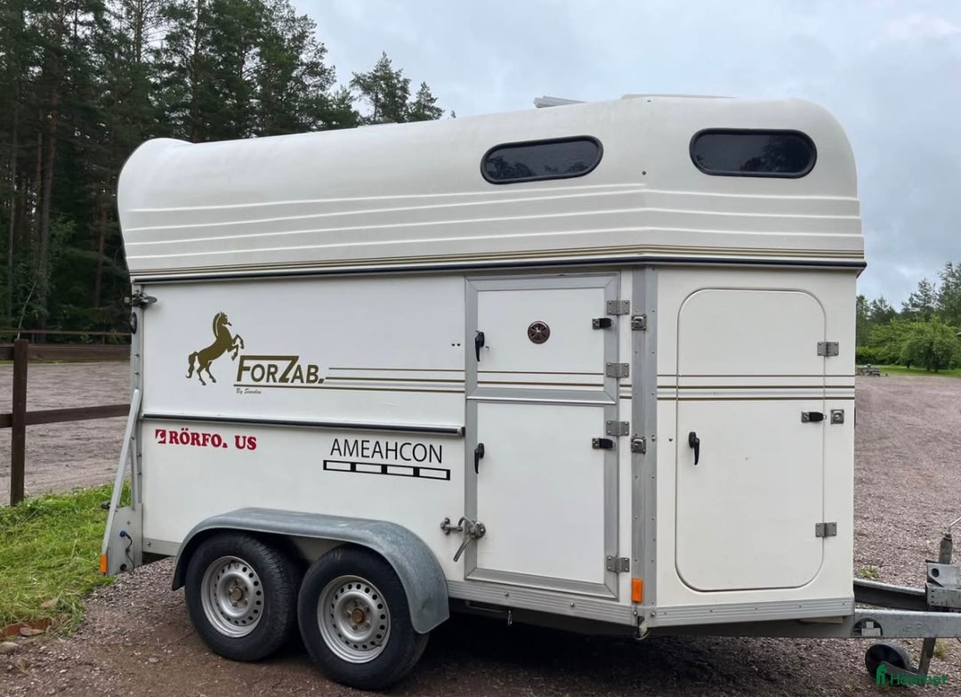 Hästtransporter  fordon & transport till salu: Forzab Cavallo SEH i Valbo - Annons 2