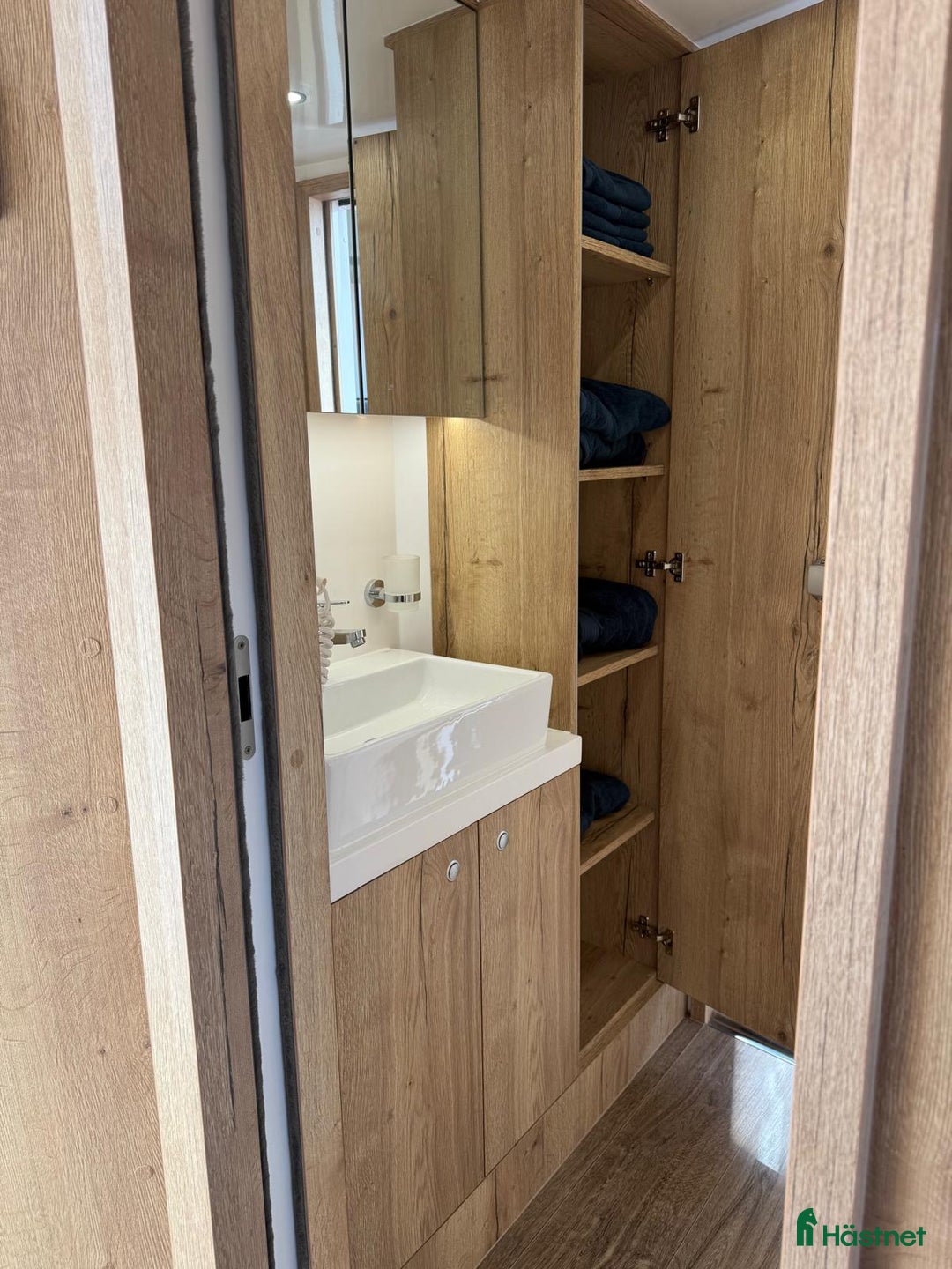 Hästlastbilar  fordon & transport till salu: Hästlastbil Scania i Getinge - Annons 8