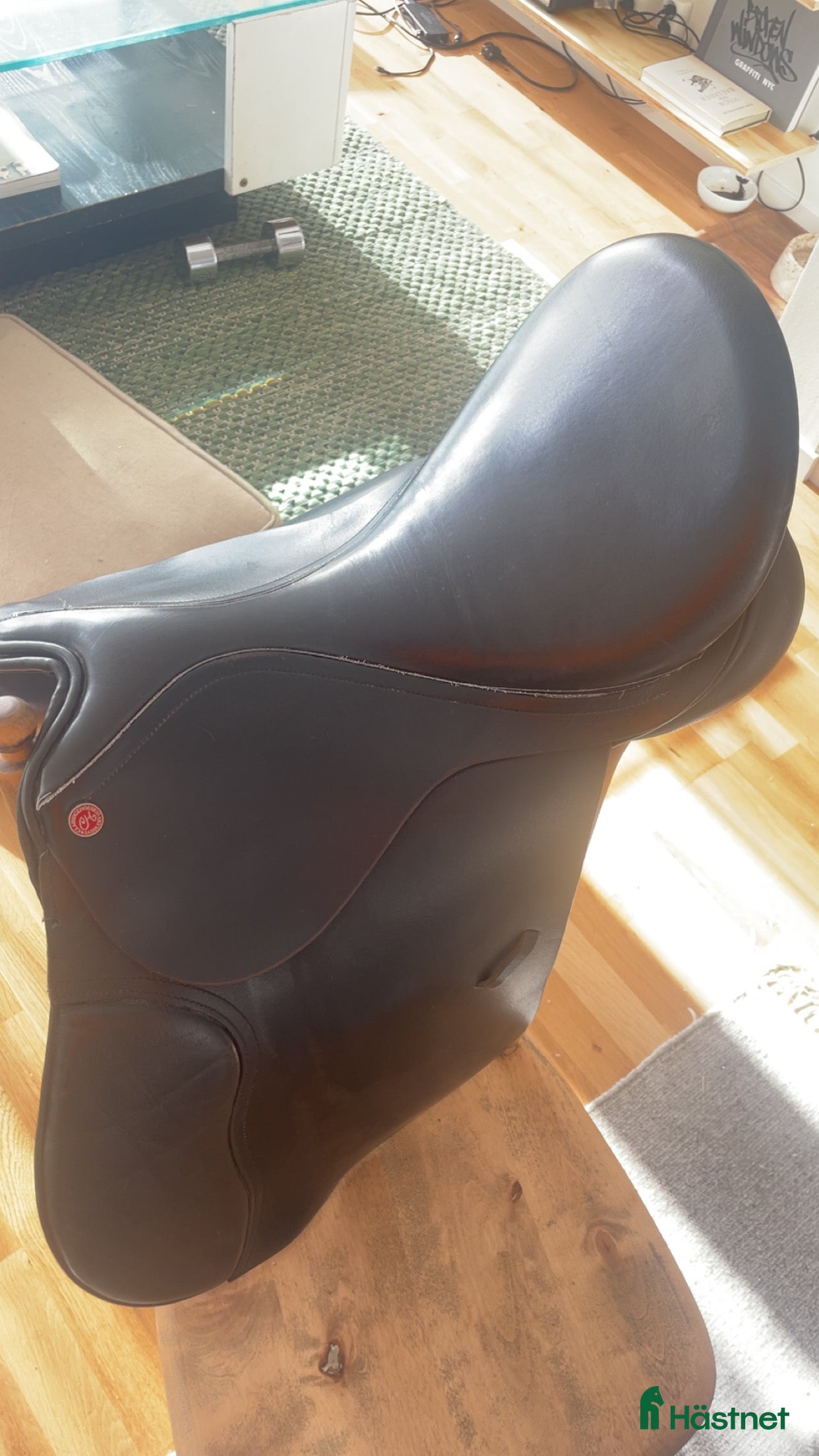 Sadlar hästutrustning ganska sliten mer jätte skön allround sadel. - Annons 6