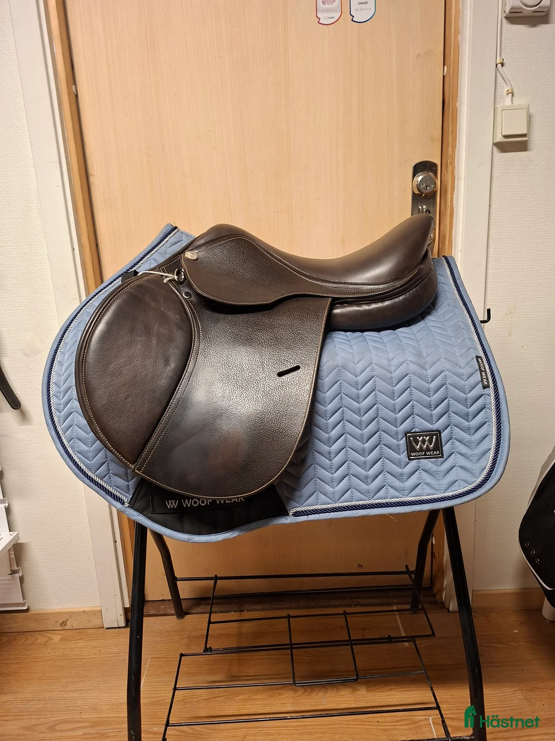 Sadlar hästutrustning till salu: Knights Sir Walter i Hamneda - Annons 1