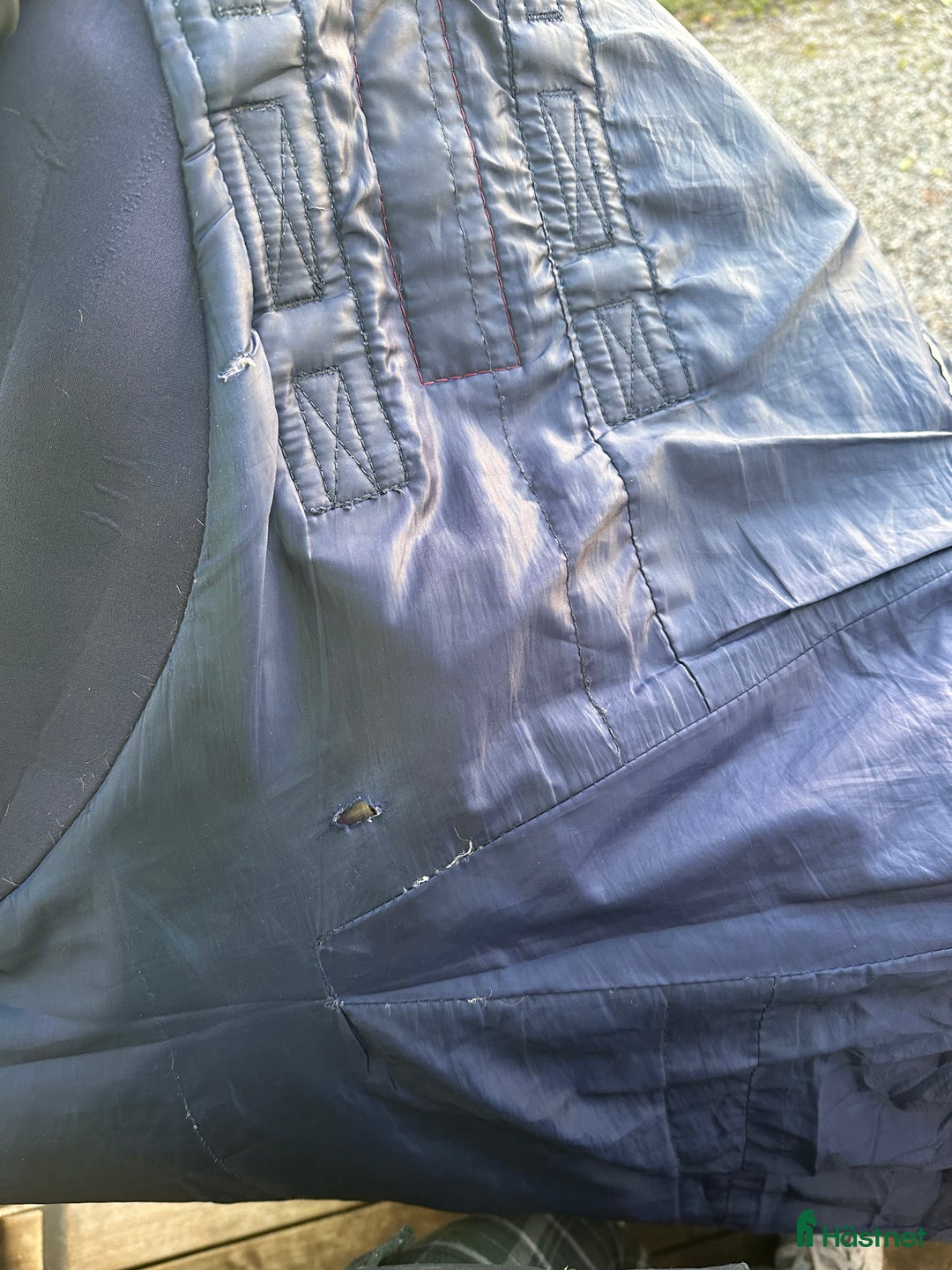 Täcken hästutrustning till salu: 50 grams regntäcke  i Glanshammar - Annons 5