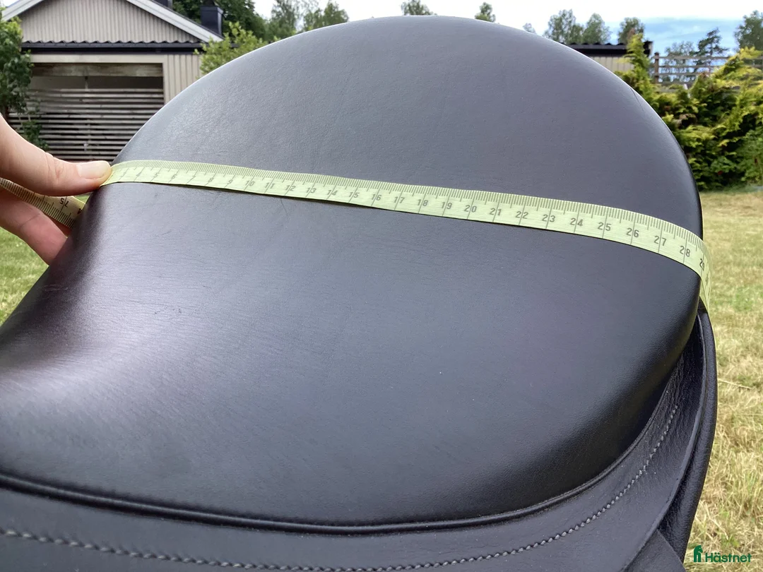 Sadlar hästutrustning till salu: Lippo XL allround - Annons 8