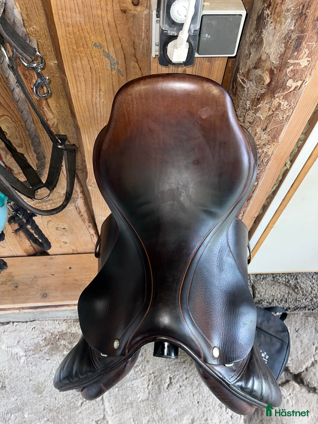 Sadlar hästutrustning till salu: Amerigo Deep Jump i Jörlanda - Annons 5
