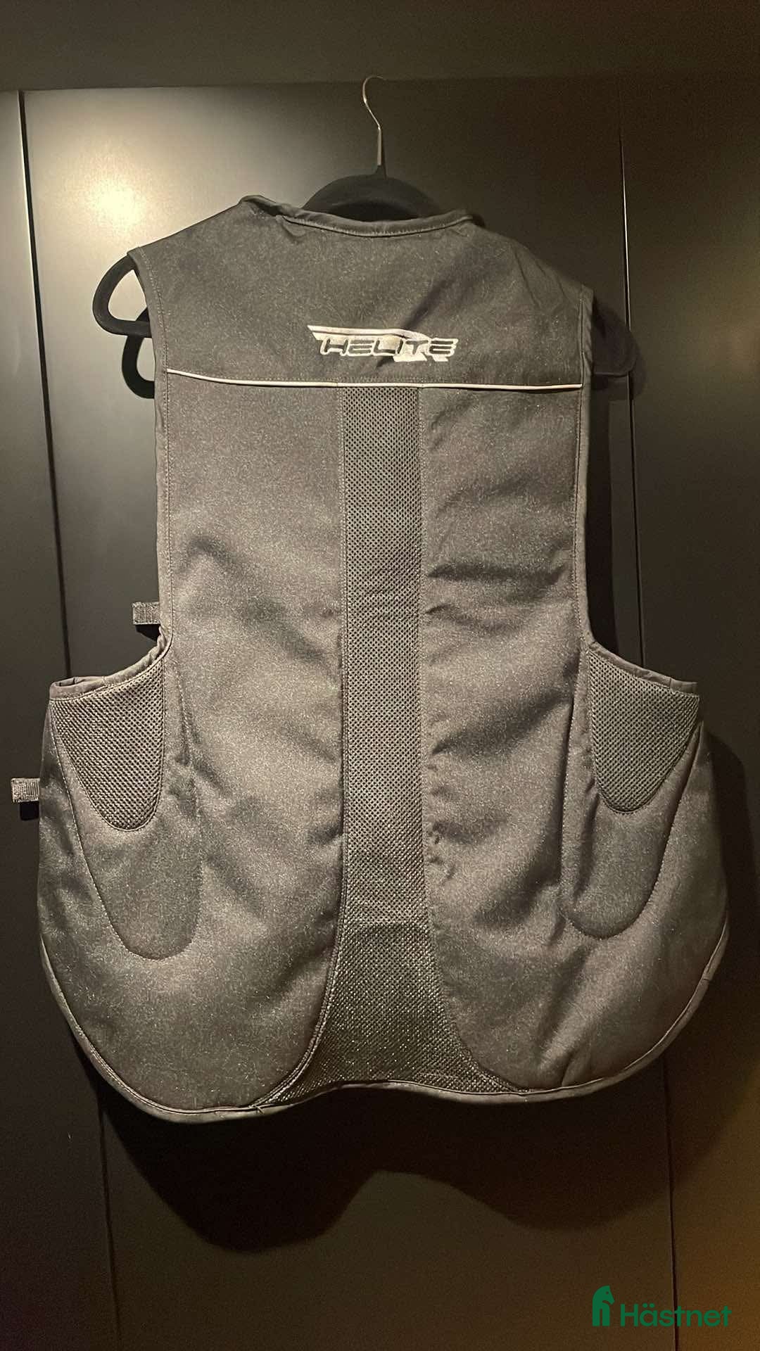 Säkerhetsvästar ryttarutrustning till salu: Bytes till S i Vellinge - Annons 2