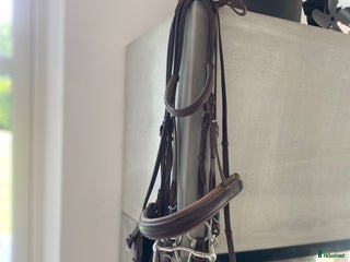 Träns hästutrustning till salu: Kandar träns med bett och tyglar i Skurup - Annons 8