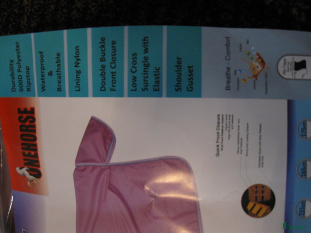 Övrig Hästutrustning hästutrustning till salu: Regntäcke turnout & feece täcke i Lerum - Annons 1